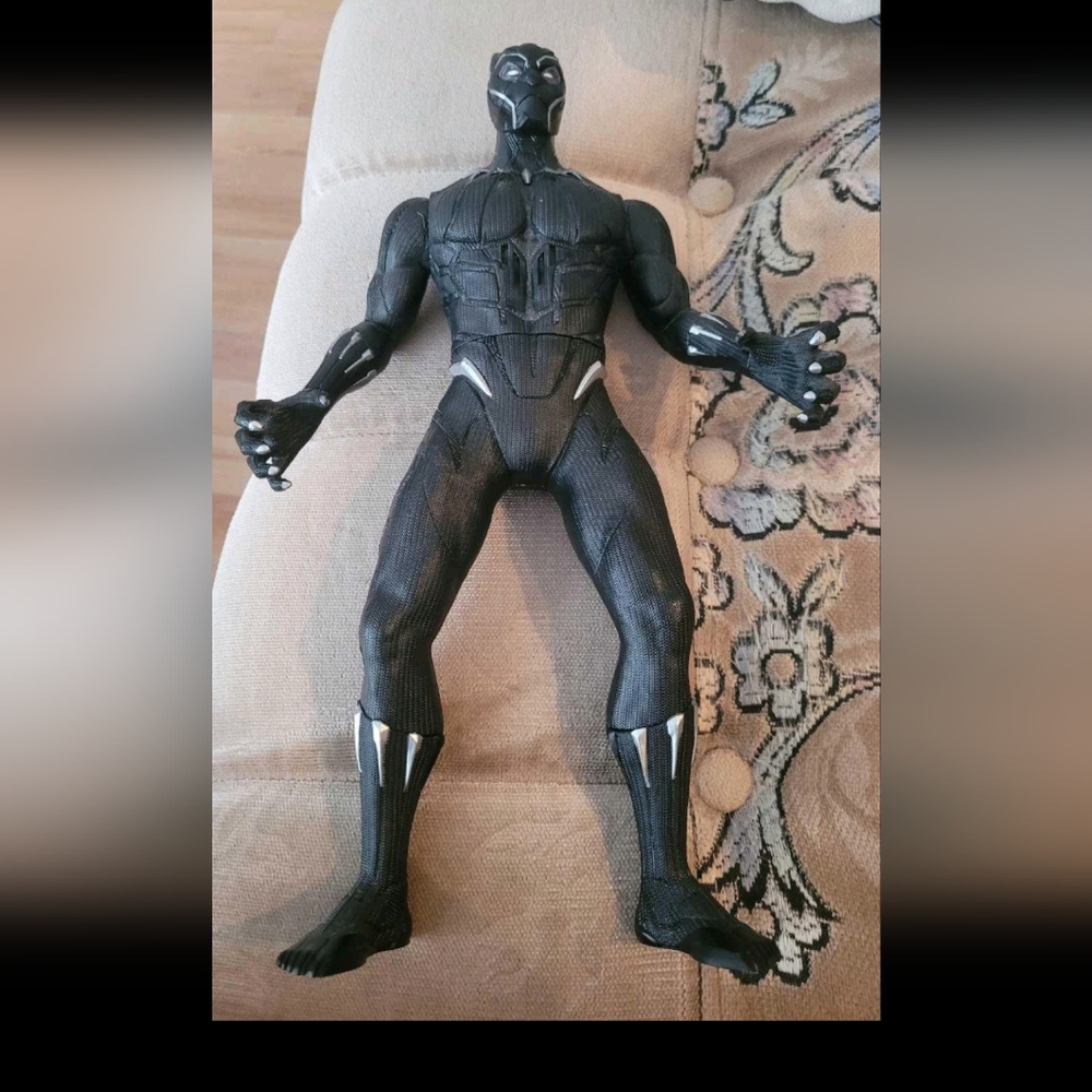 Marvel Black Panther Action Figure